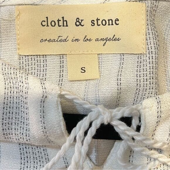 ANTHROPOLOGIE CLOTH & STONE Long Sleeve Striped Fringe Tie Tassel Top Size Small - Picture 4 of 6